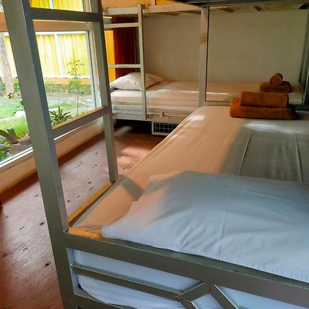 Hotel Kubu Container à Uluwatu Chambre photo